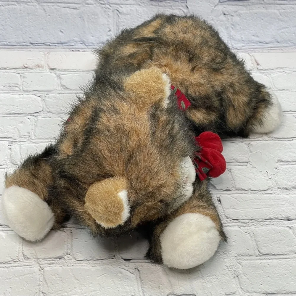 1992 Vintage Nick & Noel Christmas Plush Calico Cat with Jingle Bells 16